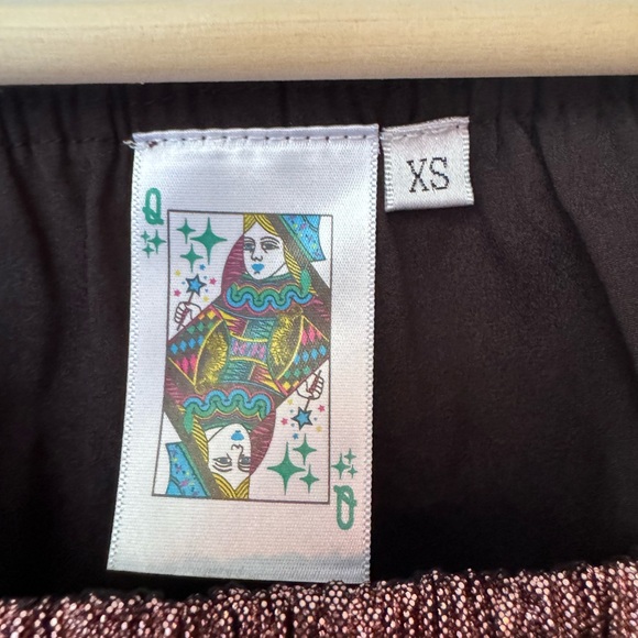 NWOT QUEEN OF SPARKLES QOS Brown Flutter Top and Swing Short Set - Picture 8 of 8